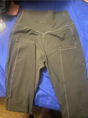 Alphalete Black leggings  with Subtle Logo thumbnail 3