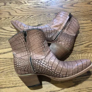 Freebird Miramar Boot Croc Embossed Pink thumbnail 5