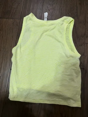 Lululemon Tank thumbnail 2