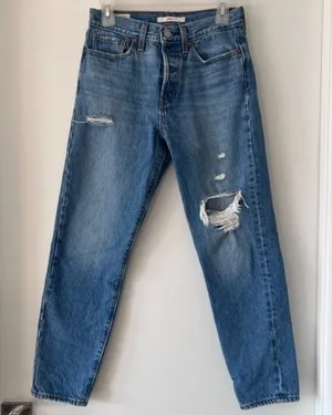 Levi’s Wedgie High Rise Straight Leg Jeans Size 27 Classic Vintage Fit EUC thumbnail 1