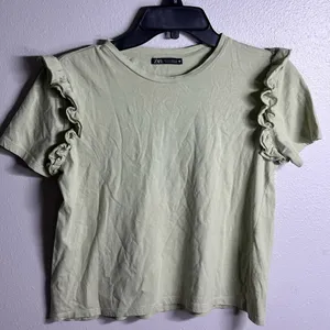 Zara Women Light Green top/Blouse Casual‎ size M. thumbnail 2