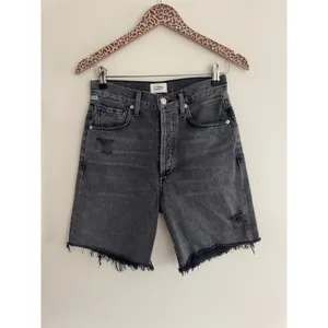CITIZENS OF HUMANITY Camilla Raw Hem Shorts in Karma Size 24 thumbnail 2