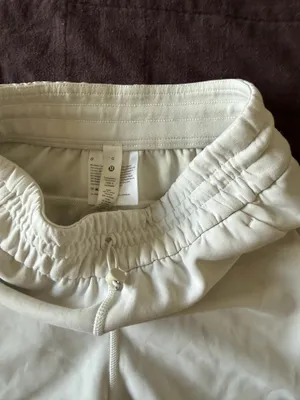 Lululemon Shorts thumbnail 2