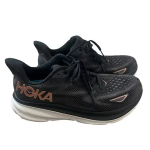 HOKA Clifton 9 Running Shoes Size 7 Wide Black Rose Gold Low Sneakers thumbnail 3