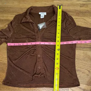 JUST POLLY NWT Chocolate Brown Ruched Front Long Sleeve Top Size L‎ thumbnail 7