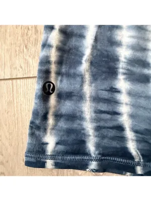 Lululemon All Tied Up Retro Eco Aesthetic Fly Away Tank Cotton Tie Dye 4-6 small thumbnail 4