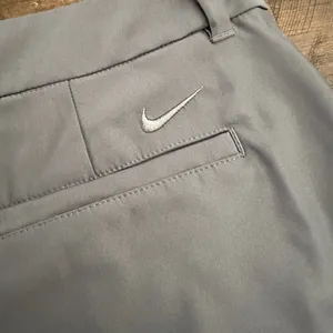 Nike Gray Bermuda Shorts Tailored Knee-Length thumbnail 4