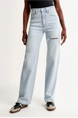 Abercrombie & Fitch Jeans thumbnail 1