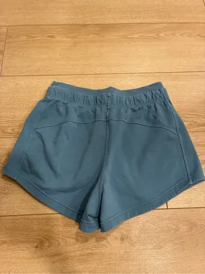 Lululemon Women’s Inner Glow High Rise Short 3” Utility Blue Size 6 thumbnail 6