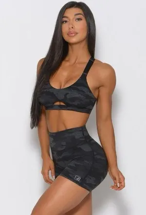 Bombshell Sportswear camo set! thumbnail 1