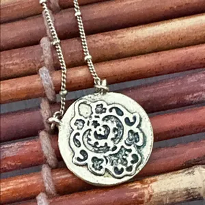 Lucky Brand Antiqued Brass Pave Crystal Disc Necklace 19”-21” thumbnail 6