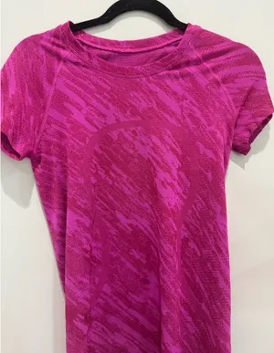 Pink Lululemon Swiftly Tech thumbnail 1