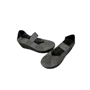 St. John’s Bay Metallic Gray Silver Woven Top Strap Shoes Women Sz 10 thumbnail 6
