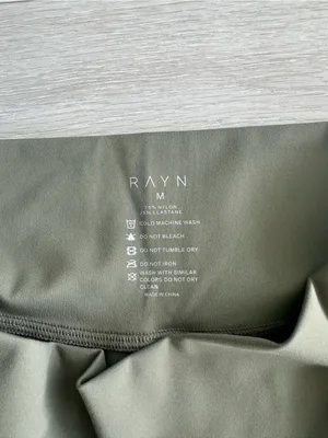 RAYN Activewear Bicycle Shorts Green Medium NWT IN PACKAGE thumbnail 3