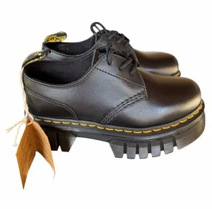 Dr. Martens Audrick 3 Eye Platform Shoe Size 7 #260113 thumbnail 1