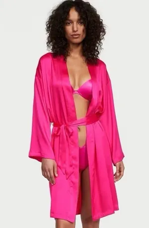 Victoria's Secret Pink Satin Robe Size M/L Kimono Sleeve Cover Up thumbnail 1