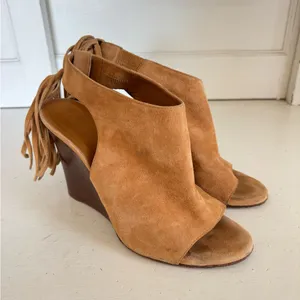 Chloé suede tan fringe tie wedges size 39 (their US‎ 8.5) thumbnail 2