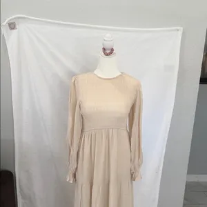 Elegant Cream Long Sleeve Dress thumbnail 2