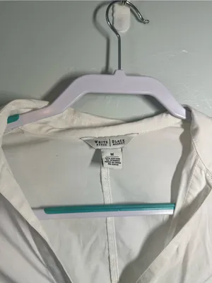 White House | Black Market White Long Button Down Shirt thumbnail 2