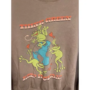 Urban‎ Outfitters Frog Earth Day Sweatshirt Think Green Oversized Size Small thumbnail 7