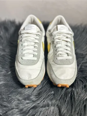 Nike Daybreak 'Summit White Saturn Gold' Classic Trainer Sneakers Size 7 thumbnail 10