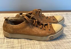 Sneakers thumbnail 1