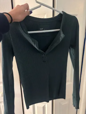 Aerie green long sleeve top Size S #aerie #loungewear thumbnail 2