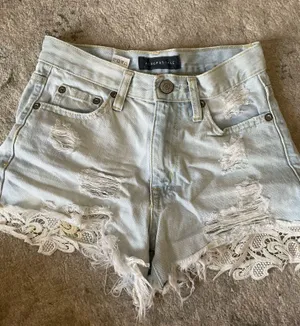 Aeropostale Jean shorts  thumbnail 1