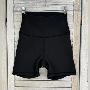 WILO Black High Waisted Bike/Work Out Shorts-XS thumbnail 1