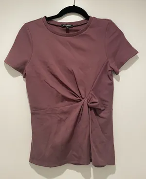 Express Top Women’s Small Short Sleeve thumbnail 1