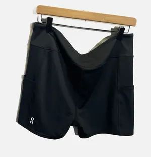 On Running Court Dress Shorts Women XL‎ Black Athletic Tennis Pockets Gym Sport thumbnail 1