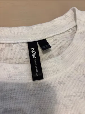 Kello White Heather Long Sleeve Crew Tee Size L thumbnail 2