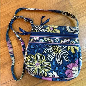 Vera Bradley Triple Zip Crossbody Bag African Violet Design RETIRED thumbnail 1