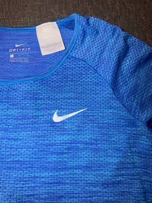 NIKE Dri-Fit Blue & Blue Long sleeve Activewear Top thumbnail 3