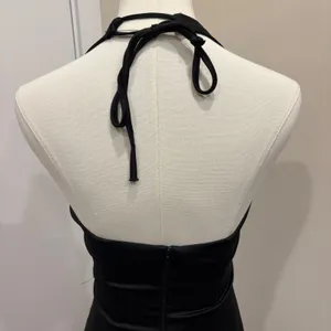VTG Y2K Cache Black Satin Halter Ruched Bodycon Cocktail Wiggle Dress Pinup Sz 2 thumbnail 5
