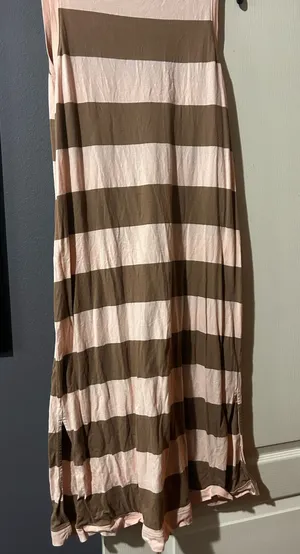 Old Navy Maxi Dress thumbnail 1