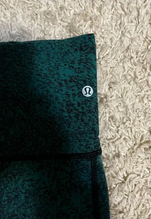 Lululemon Green Speckled Wunder Under 28" luon leggings size 8 thumbnail 2