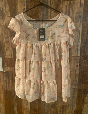 Love University NWT women's short sleeve blouse thumbnail 2