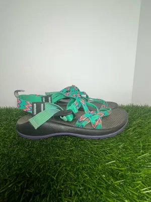 Chacos Z Strap Sport Sandals Women’s Size 4 Green Multicolor Hiking Outdoor Sandals thumbnail 3
