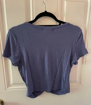 Purple Cropped Shirt Size M thumbnail 2