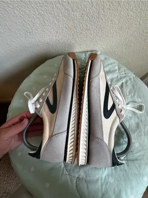 Tretorn White, gray and green Sneakers Womens 9.5 thumbnail 3