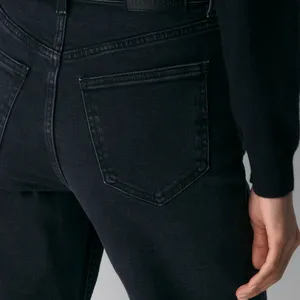 Aritzia Denim Forum The Arlo Hi-Rise Straight Jean thumbnail 3