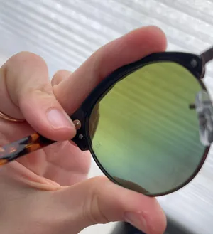 Ray-Ban Sunglasses thumbnail 5
