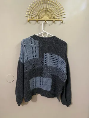American Eagle Outfitters Gray Patchwork Crewneck Sweater thumbnail 2
