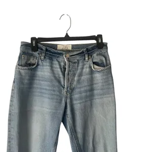 Free People We The Free Women's Size‎ 26 Baggy Distressed Maggie Boyfriend Jeans thumbnail 2