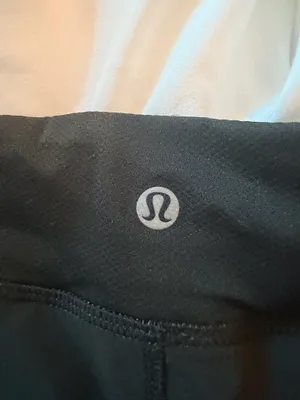 Lululemon Shorts  thumbnail 6