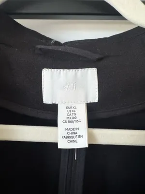 H&M Black Blazer thumbnail 2