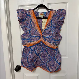 NWT Farm Rio Flutter-Sleeve V-Neck Top beaded with tropical‎ print large thumbnail 3