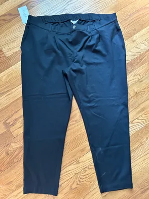 Isabel Maternity by Ingrid & Isabel Black Cropped Maternity Pants thumbnail 1