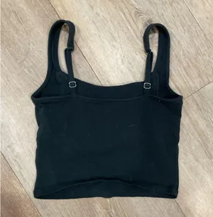 Hollister Black Cropped Tank thumbnail 2